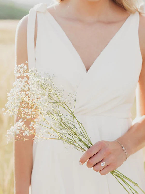 Luolandi Elegant Chiffon V-Neck A-line Sweep Train Wedding Dresses Solid Color With Bow(s)