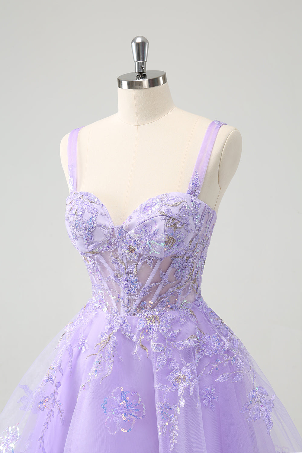 Luolandi Sparkly Lilac A Line Spaghetti Straps Sequins Corset Short Appliqued Homecoming Dress Party Dress