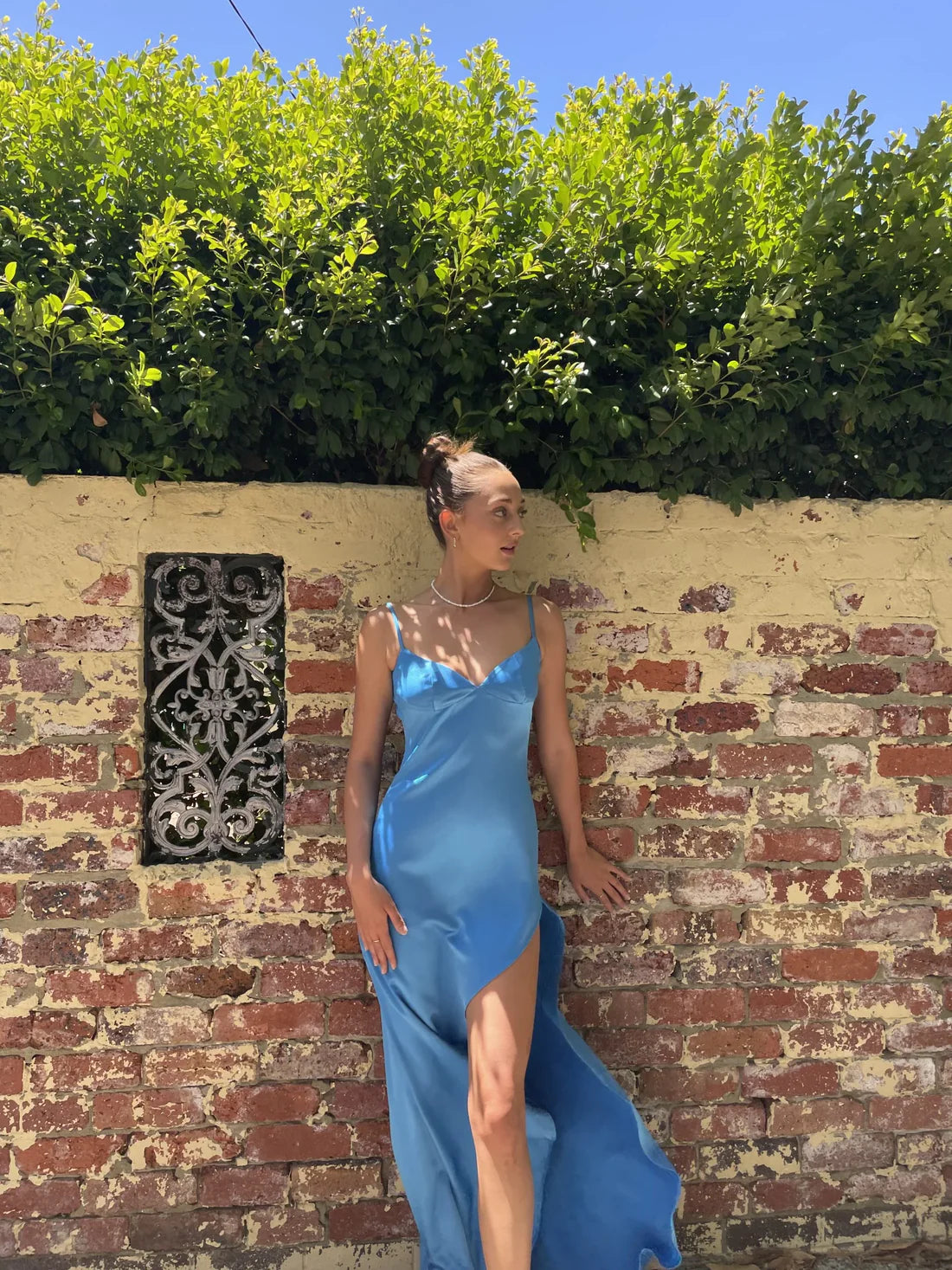 Luolandi Blue V Neck Spaghetti Straps Backless Long Party Dress with Slit Formal Dress