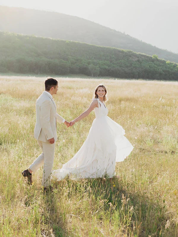 Luolandi Elegant Chiffon V-Neck A-line Sweep Train Wedding Dresses Solid Color With Bow(s)