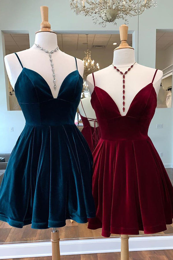 Luolandi Burgundy V-Neck Velvet Short Prom Dresses A-Line Party Dresses Homecoming Dress
