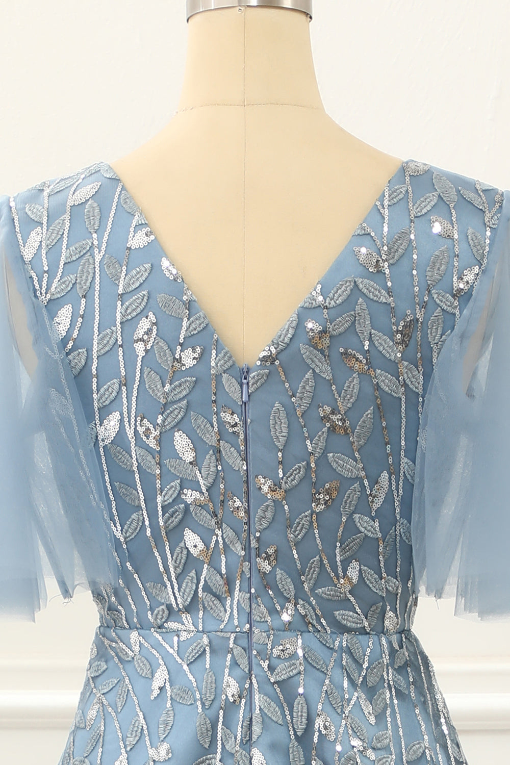 Luolandi Blue A Line Tulle Prom Dress With Lace Appliques Short Sleeve Floor Length