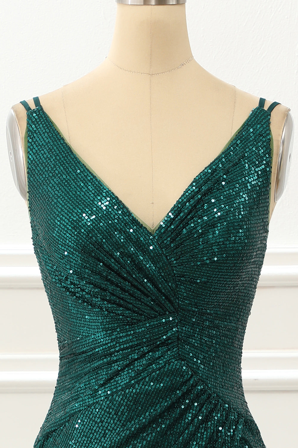 Luolandi Dark Green Spaghetti Straps Saprkly Prom Dress With Slit V-neck Evening Dress