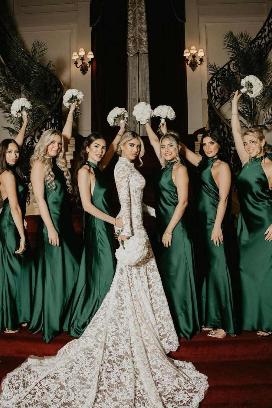 Luolandi Halter Satin Pleated Mermaid Sleeveless Long Bridesmaid Dress Elegant Evening Party Dress