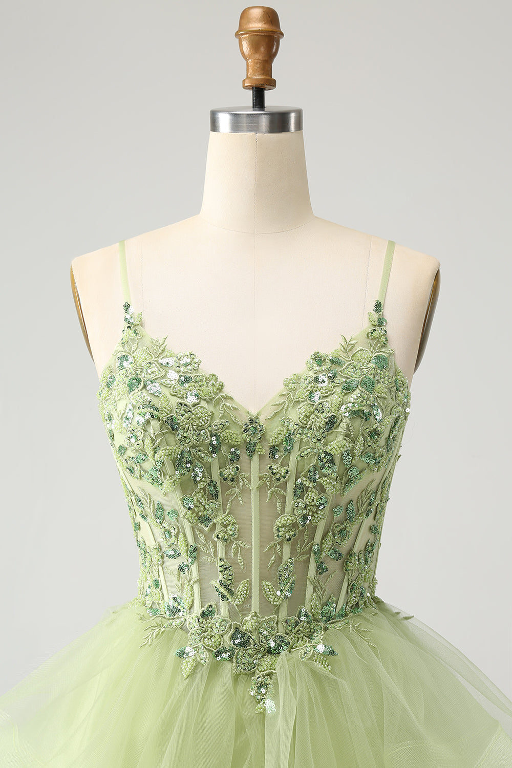 Luolandi Sparkly Light Green A Line Spaghetti Straps Corset Short Tiered Homecoming Dress Party Dress