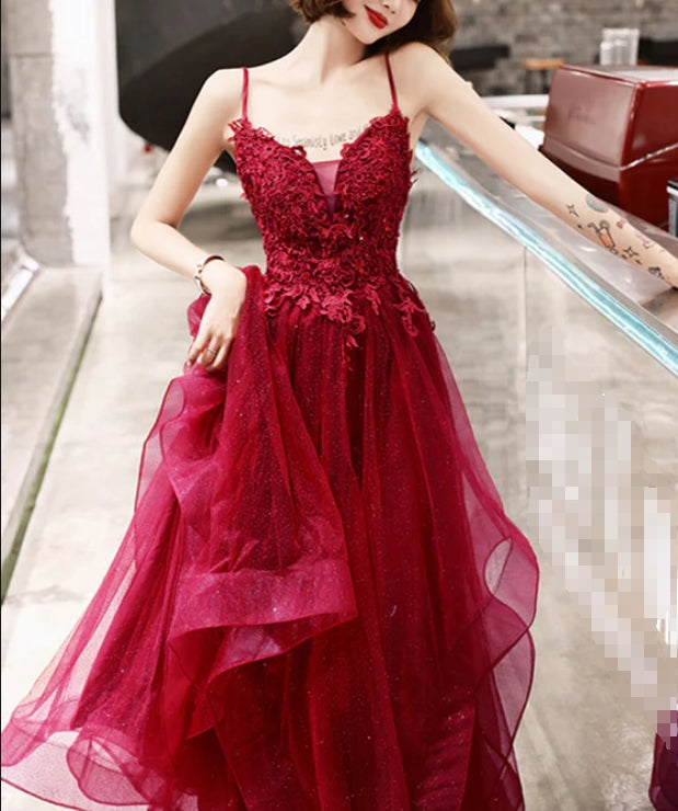 Luolandi Wine Red Shiny Tulle Layers Straps Party Dress with Lace V-neckline Prom Dress Elegant Evening Dress