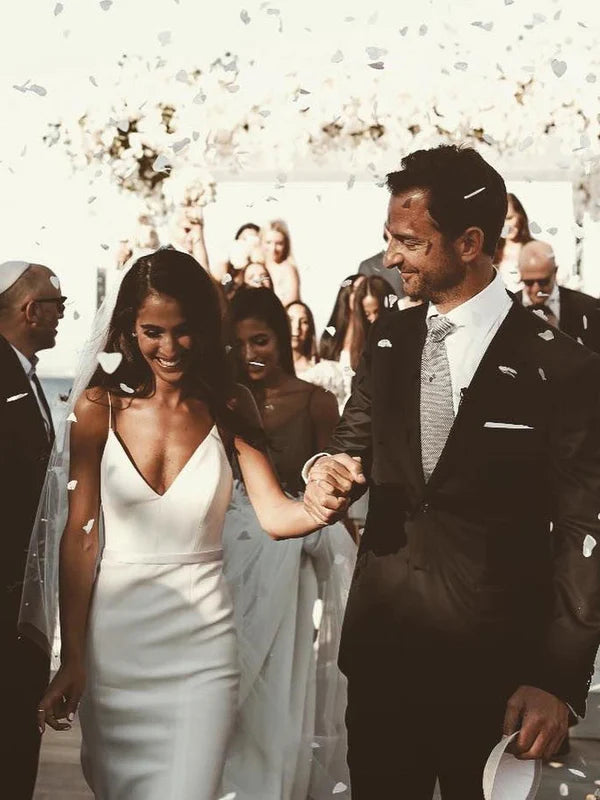 Luolandi Elegant Sheath Spaghetti Straps V-neck Long Wedding Dresses Simple Bridal Gowns