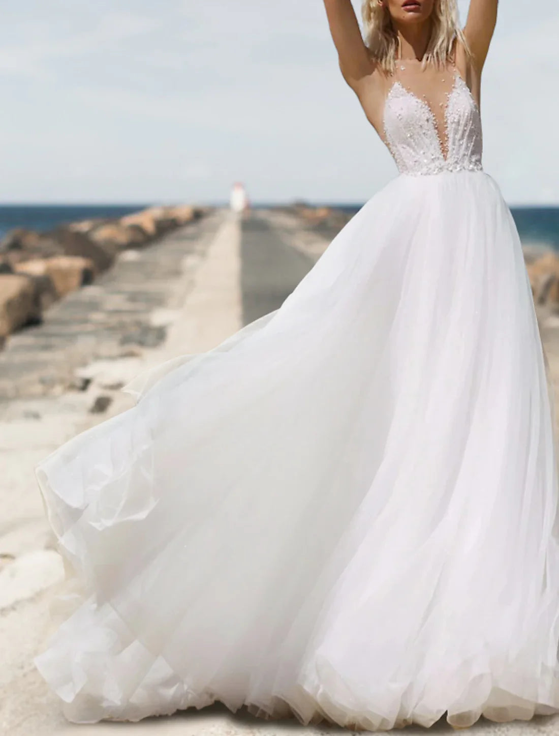 Luolandi Elegant Beach Open Back Boho Wedding Dresses A-Line Sweetheart Sleeveless Court Train Tulle Bridal Gowns