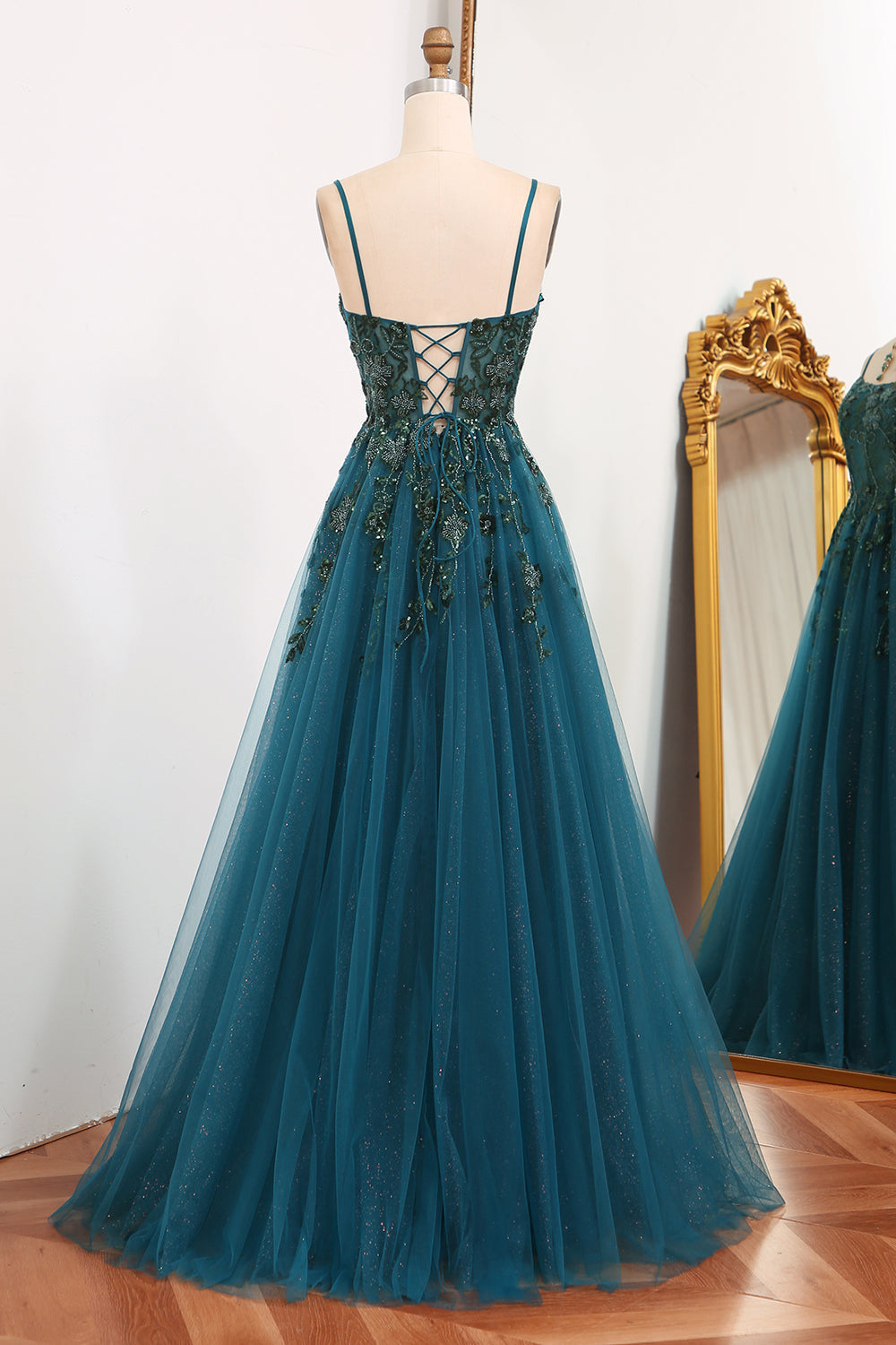 Luolandi Dark Green A Line Spaghetti Straps Tulle Long Appliqued Prom Dress With Slit Sexy
