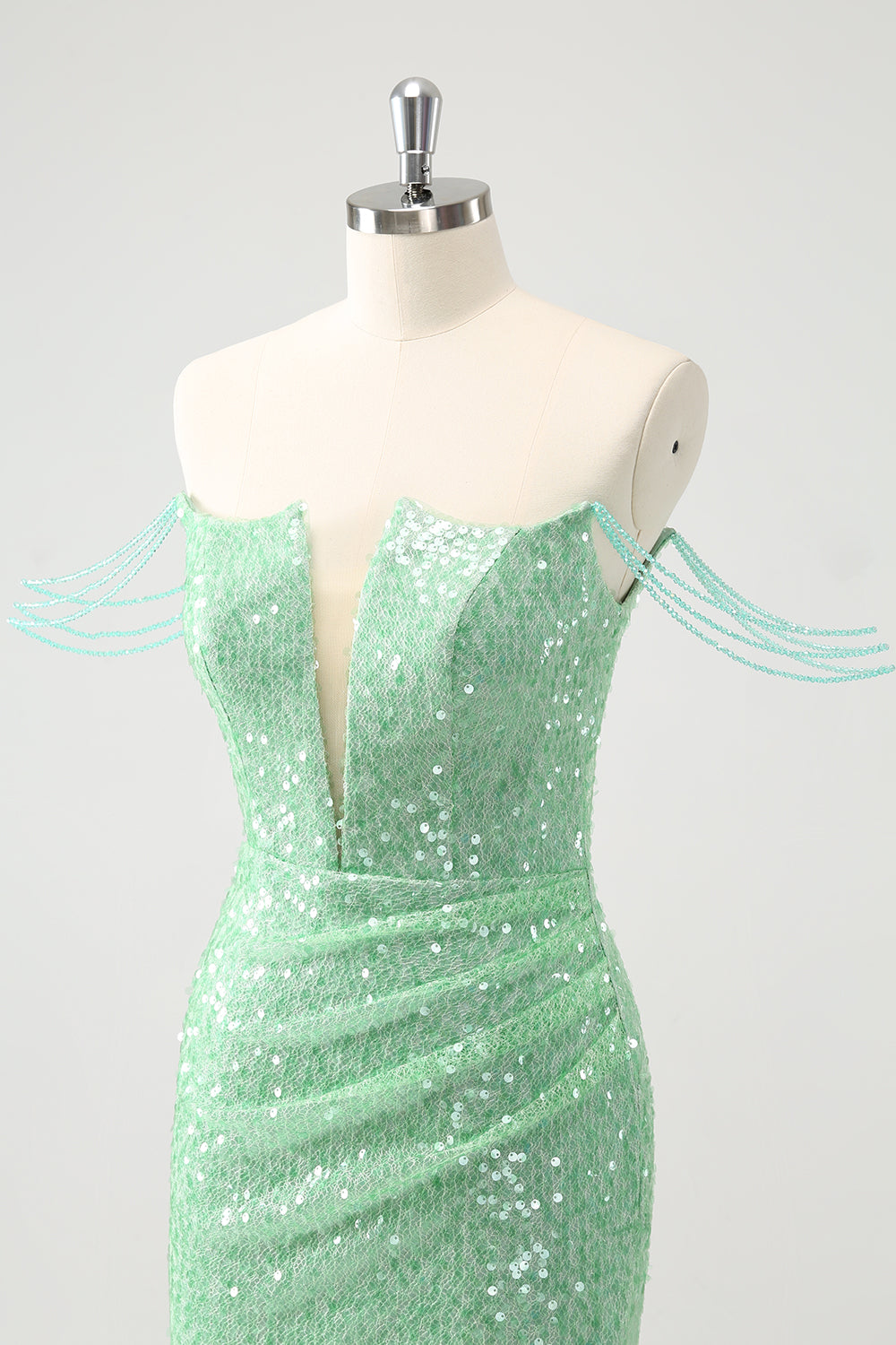 Luolandi Green Sequinsed Off The Shoulder Bodycon Homecoming Dress Sparkly Party Dress