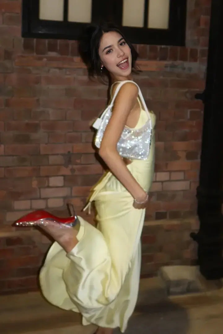 Luolandi Elegant Spaghetti Straps Yellow Satin Long Formal Prom Dress Casual Sleeveless Party Evening Gown