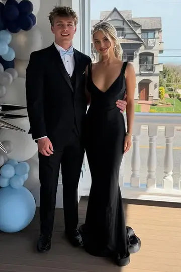 Luolandi Charming Black Mermaid V-Neck Straps Backless Long Formal Prom Dress Pretty Sleeveless Party Evening Gown With Bow
