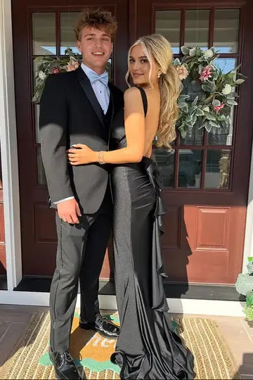Luolandi Charming Black Mermaid V-Neck Straps Backless Long Formal Prom Dress Pretty Sleeveless Party Evening Gown With Bow