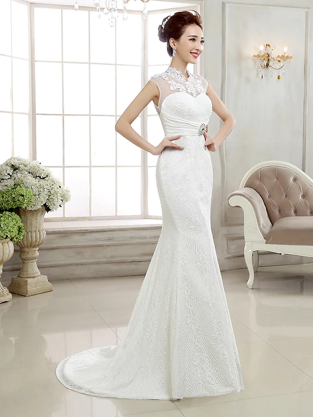 Luolandi Wedding Dresses High Neck Lace Cap Sleeve Sexy Illusion Detail Backless with Beading
