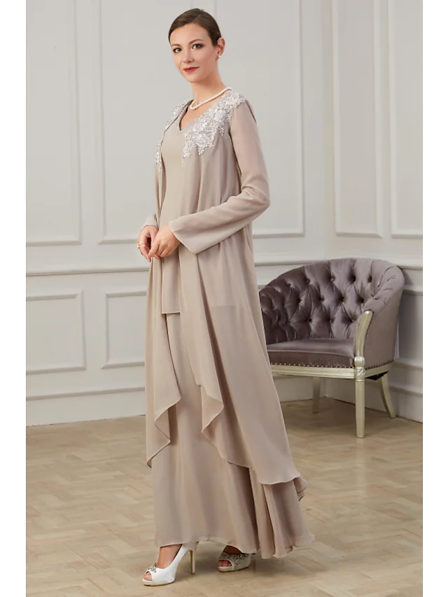 Luolandi A-Line Mother of the Bride Dress Elegant Jewel Neck Floor Length Polyester Long Sleeve