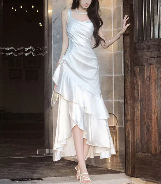 Luolandi Elegant Straps Tiered Ruffles Sleeveless Formal Prom Dress Classy Party Evening Gown