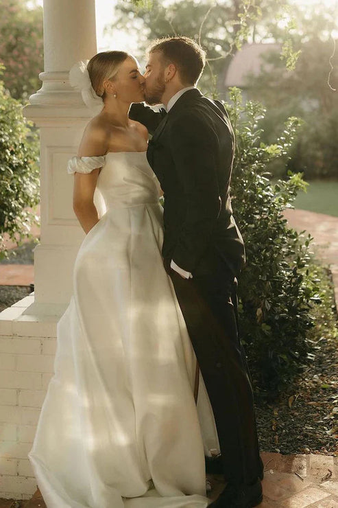 Luolandi A-Line Satin Off the Shoulder Wedding Dresses with Slit Sexy