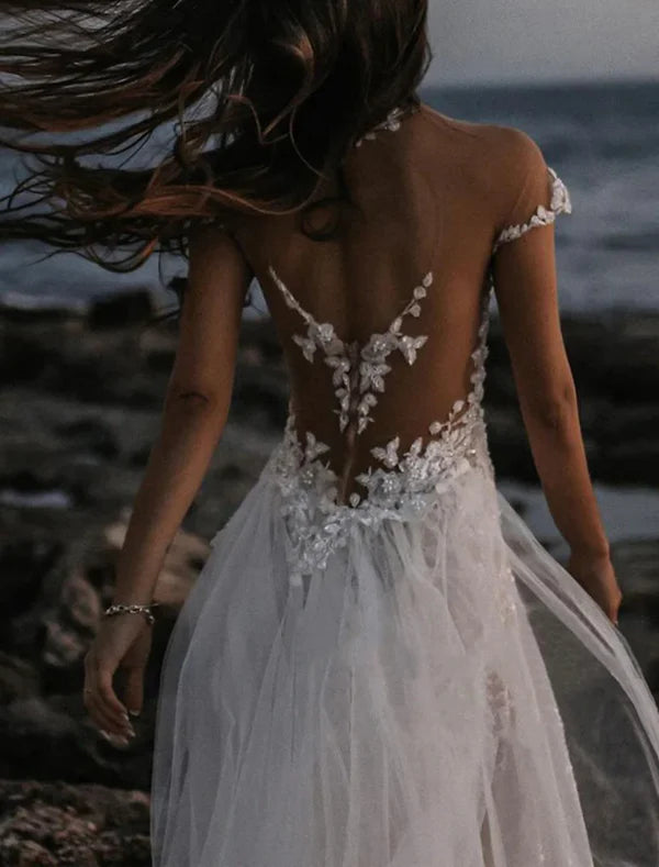 Luolandi Beach Open Back Boho Wedding Dresses A-Line Off Shoulder Cap Sleeve Court Train Lace Bridal Gowns With Appliques