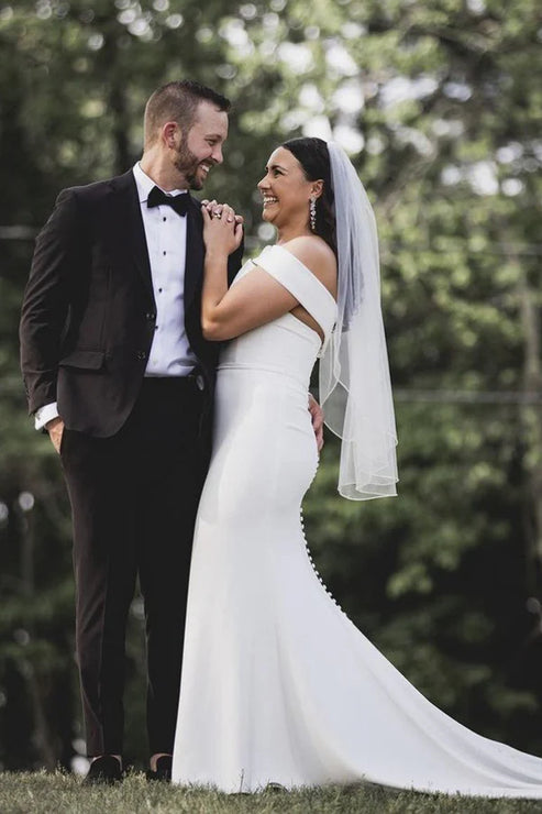 Luolandi Mermaid Off the Shoulder Lace-Up Satin Wedding Dresses Off Shoulder Sexy