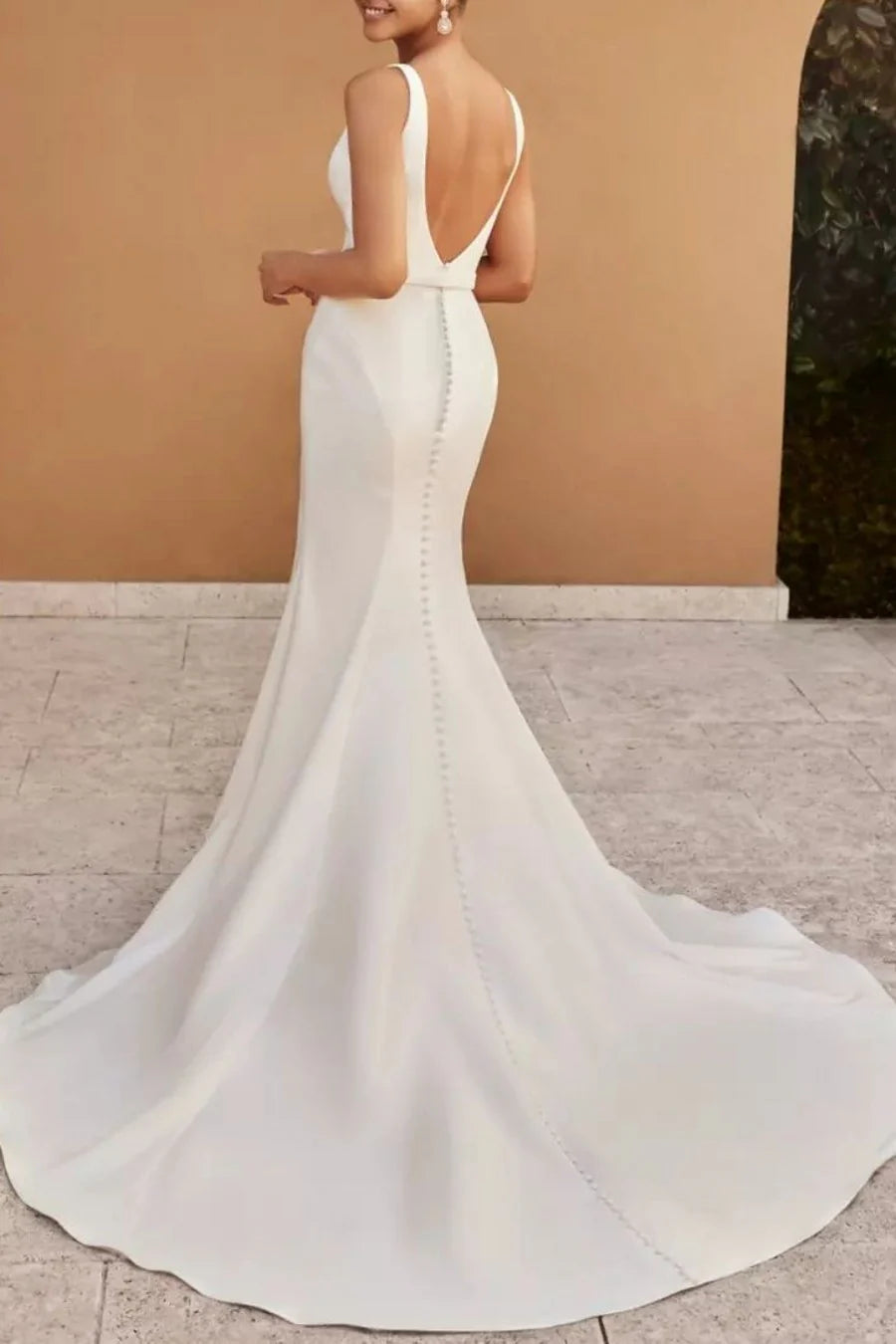 Luolandi Mermaid Wedding Dress V Neck Bridal Dress With Slit Floor Length Solid Color Simple