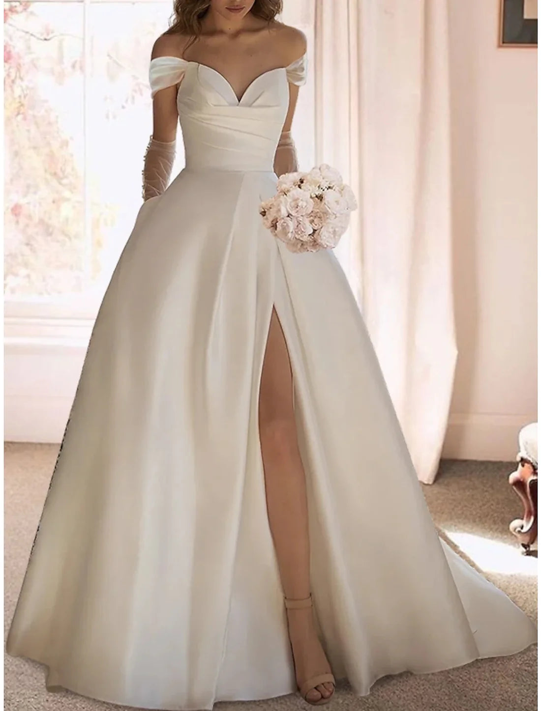 Luolandi Reception Formal Wedding Dresses Ball Gown Off Shoulder Short Sleeve Sweep / Brush Train Satin Bridal Gowns With Split Without Gloves