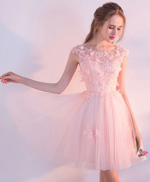 Luolandi Pink Tulle with Lace and Flowers Short Prom Dresses Homecoming Dress Beautiful