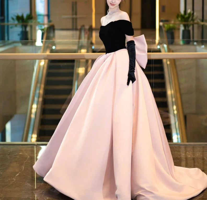 Luolandi Black Velvet and Pink Satin Long Prom Dress Beautiful A-Line Off the Shoulder Party Dress Without gloves