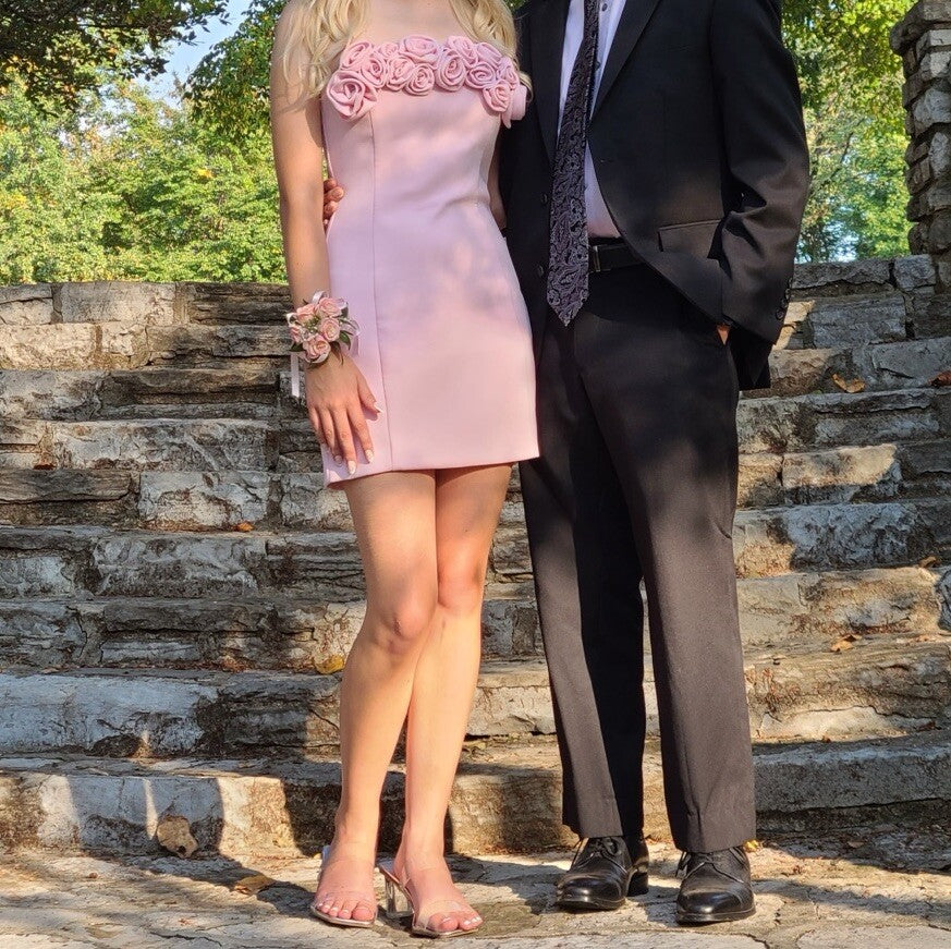 Luolandi Sweetheart Sheath Stapless Short Prom Dress With Flowers Charming Homecoming Dress Lovely Graduation Dress Mini Birthday Party Dress