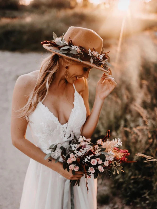 Luolandi Elegant Long Tulle Halter Neckline Backless A-line Wedding Dresses With Appliques Sexy