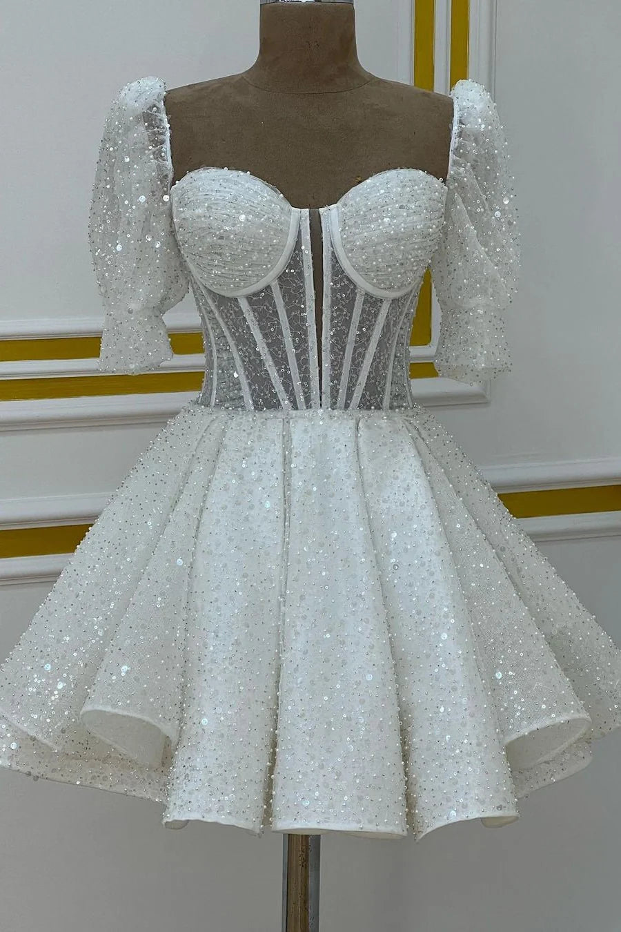 Luolandi Sweetheart A Line Short Sleeves Homecoming Dress Lovely Graduation Dress Sparkly Birthday Party Dress