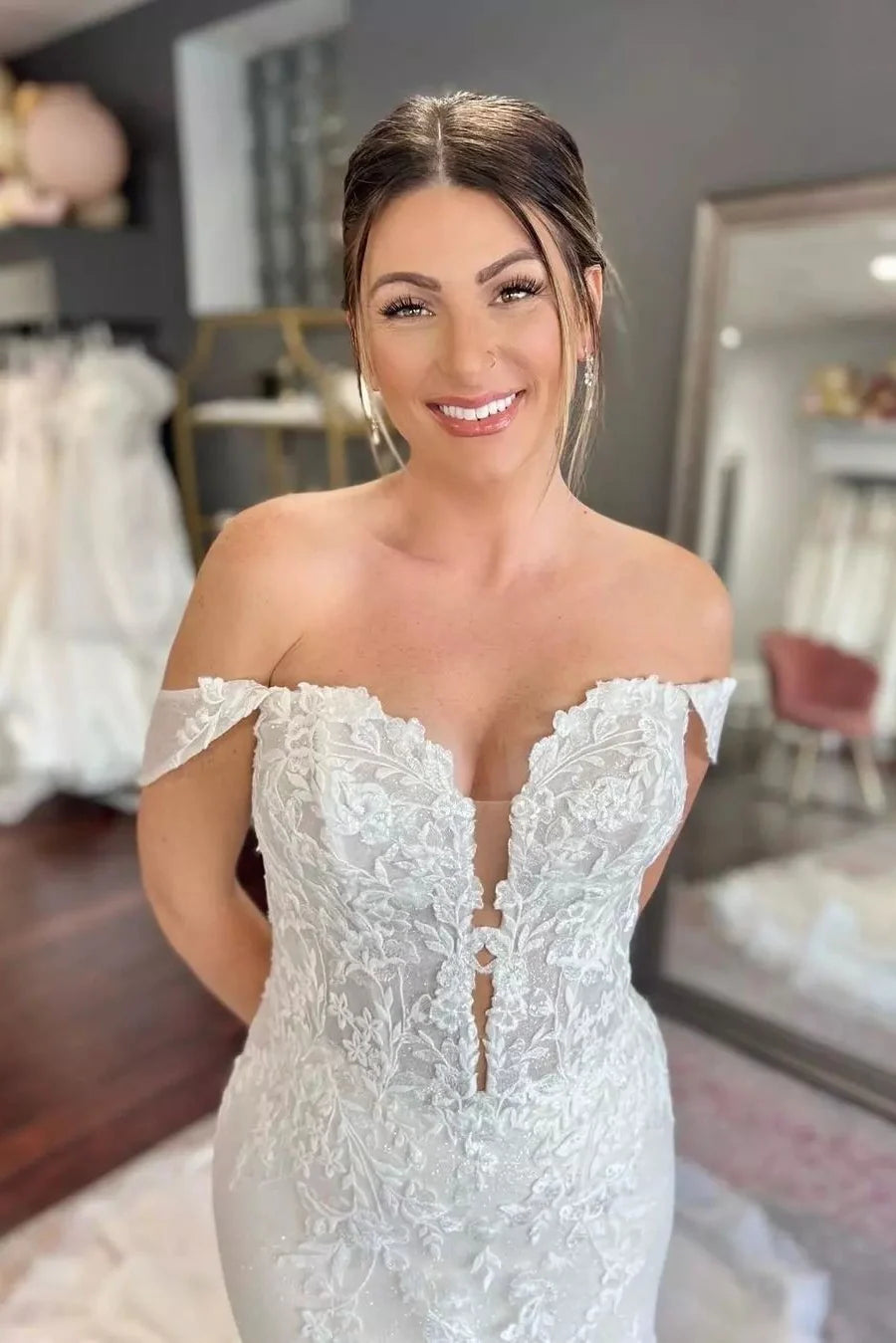 Luolandi Mermaid Wedding Dress Off The Shouder Tulle Appliques Bridal Dress Sexy Elegant