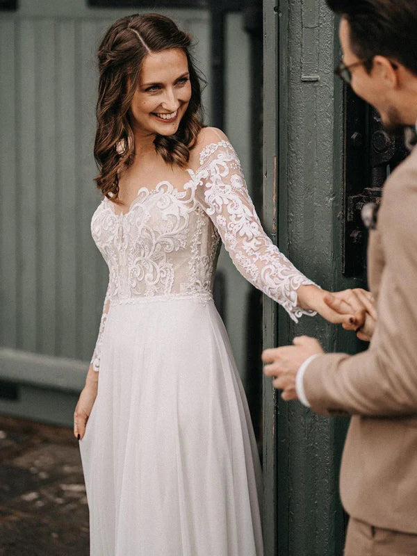 Luolandi Elegant A-line Lace Wedding Dresses with Long Sleeves Beautiful Bridal Gown