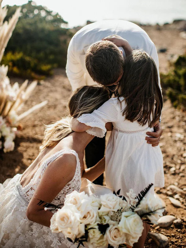 Luolandi Fabulous Tulle V-neck A-line Sweep Train Wedding Gowns With Beaded Elegant