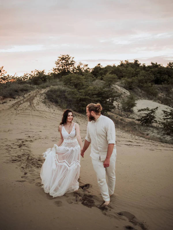 Luolandi Stunning Bohemia A-Line Lace V-Neck Spaghetti Straps Wedding Dress Elegant