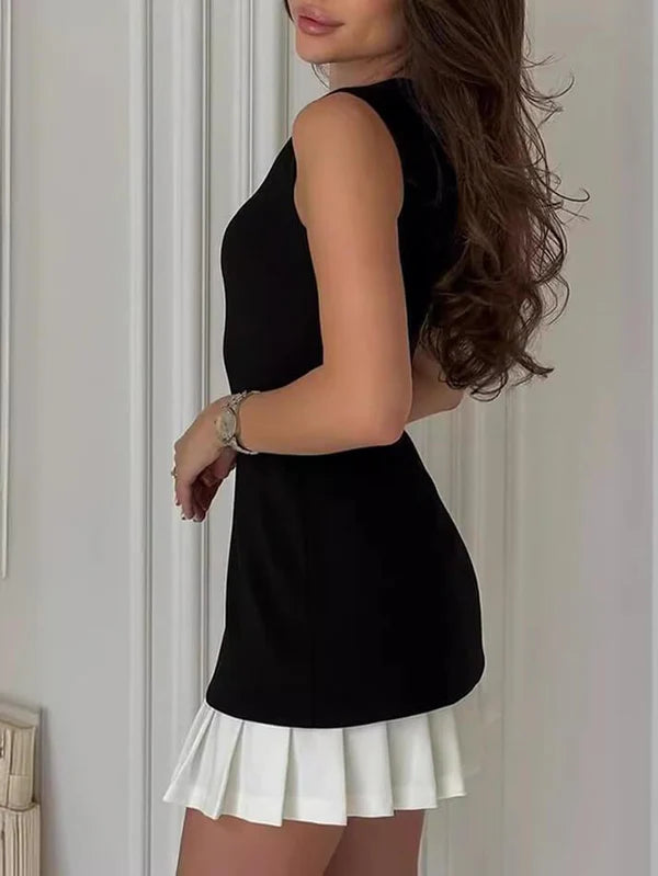 Luolandi Black Sleeveless Pleated Short Formal Dress Charming Party Dress Homecoming Dress