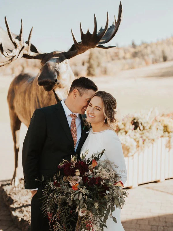 Luolandi Simple Long Sleeves A-line Wedding Dresses Satin Chapel Train Bridal Gowns Elegant