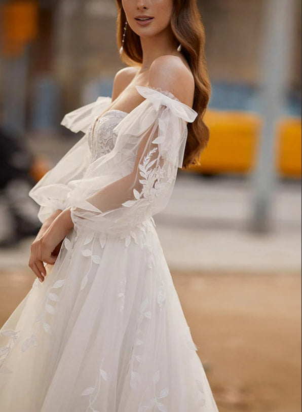 Luolandi A-Line Sweetheart Long Sleeves Sweep Train Lace/Tulle Wedding Dresses With Lace Off Shoulder