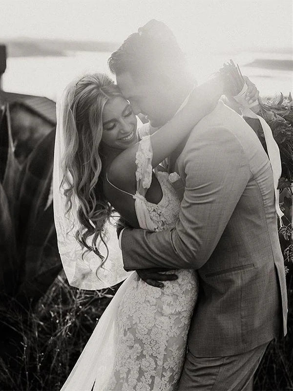 Luolandi Romantic Long Lace Wedding Dresses Sheath Boho Gowns Floor Length Charming Bridal Gown