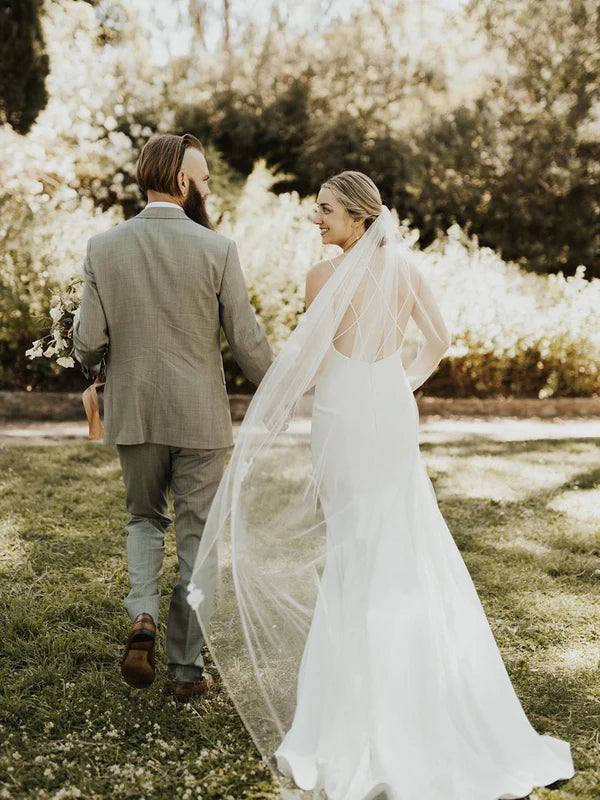 Luolandi Mermaid Spaghetti Straps V-Neck Sweep Train Wedding Dresses Elegant Bridal Gown