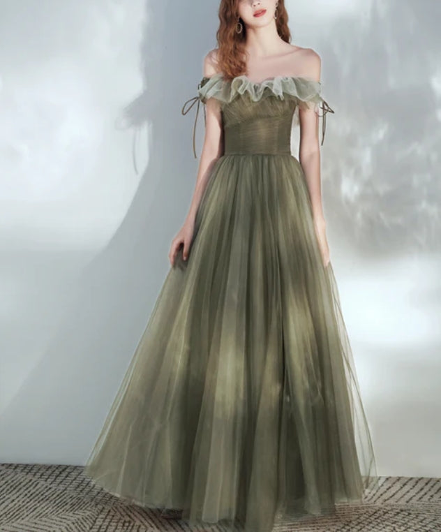 Luolandi Green Off Shoulder Tulle Long Junior Prom Dress Floor Length Party Dress Elegant Evening Dress