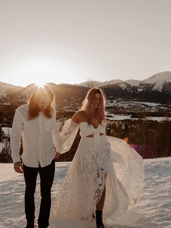 Luolandi Tulle A-Line 2 Pieces Strapless Wedding Dresses A-line V-Neck Gowns Off Shoulder Sexy