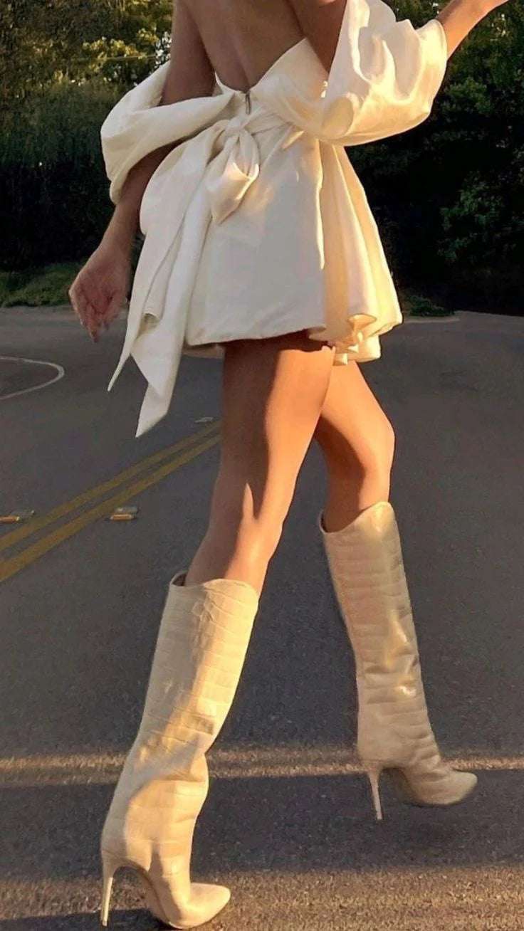 Luolandi Off Shoulder A-Line Mini Party Dress Homecoming Dress Sexy Charming