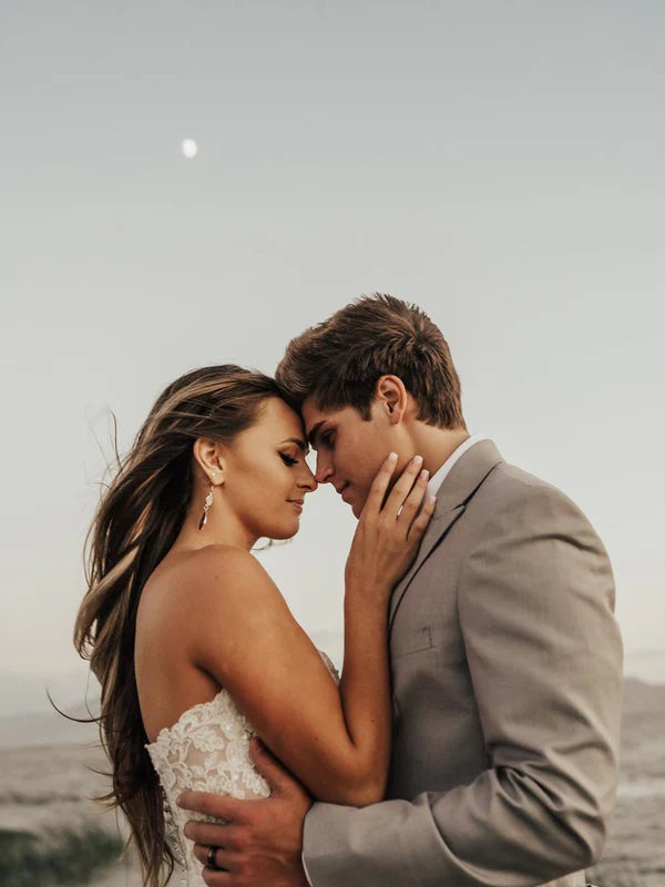 Luolandi Amazing Sweetheart Off-The-Shoulder Ball Gown Wedding Dresses Tulle Backless Gowns Beautiful