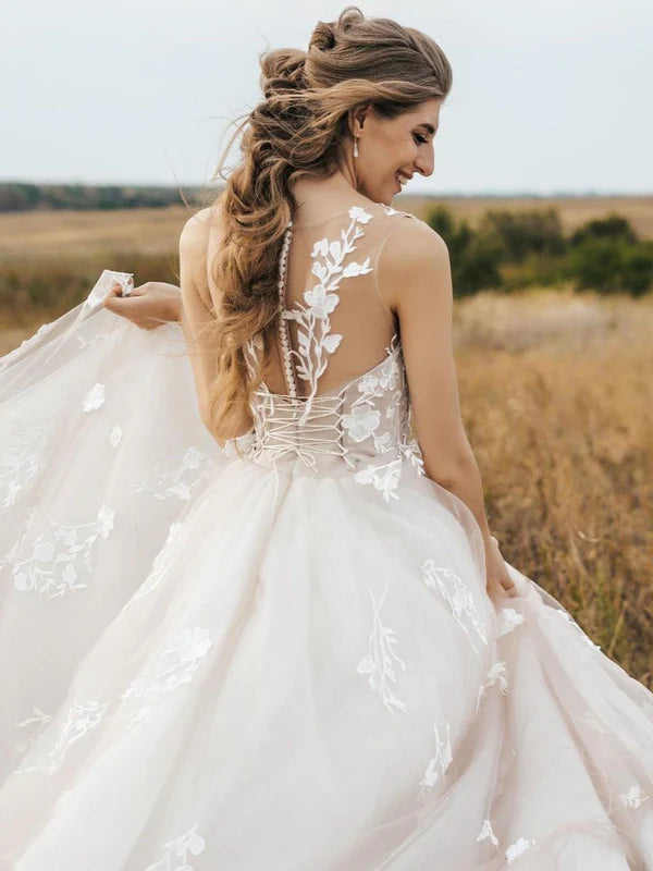 Luolandi Elegant Tulle Illusion A-line Wedding Dresses Appliques Bridal Gowns Beautiful