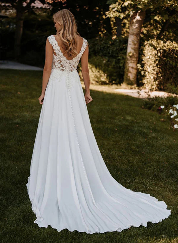 Luolandi A-Line V-Neck Sleeveless Court Train Chiffon/Lace Wedding Dresses With Lace Elegant