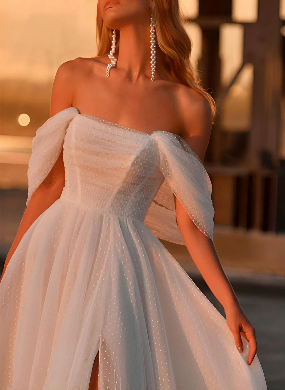 Luolandi A-Line Off-The-Shoulder Sleeveless Sweep Train Tulle Wedding Dresses With Split Front Elegant
