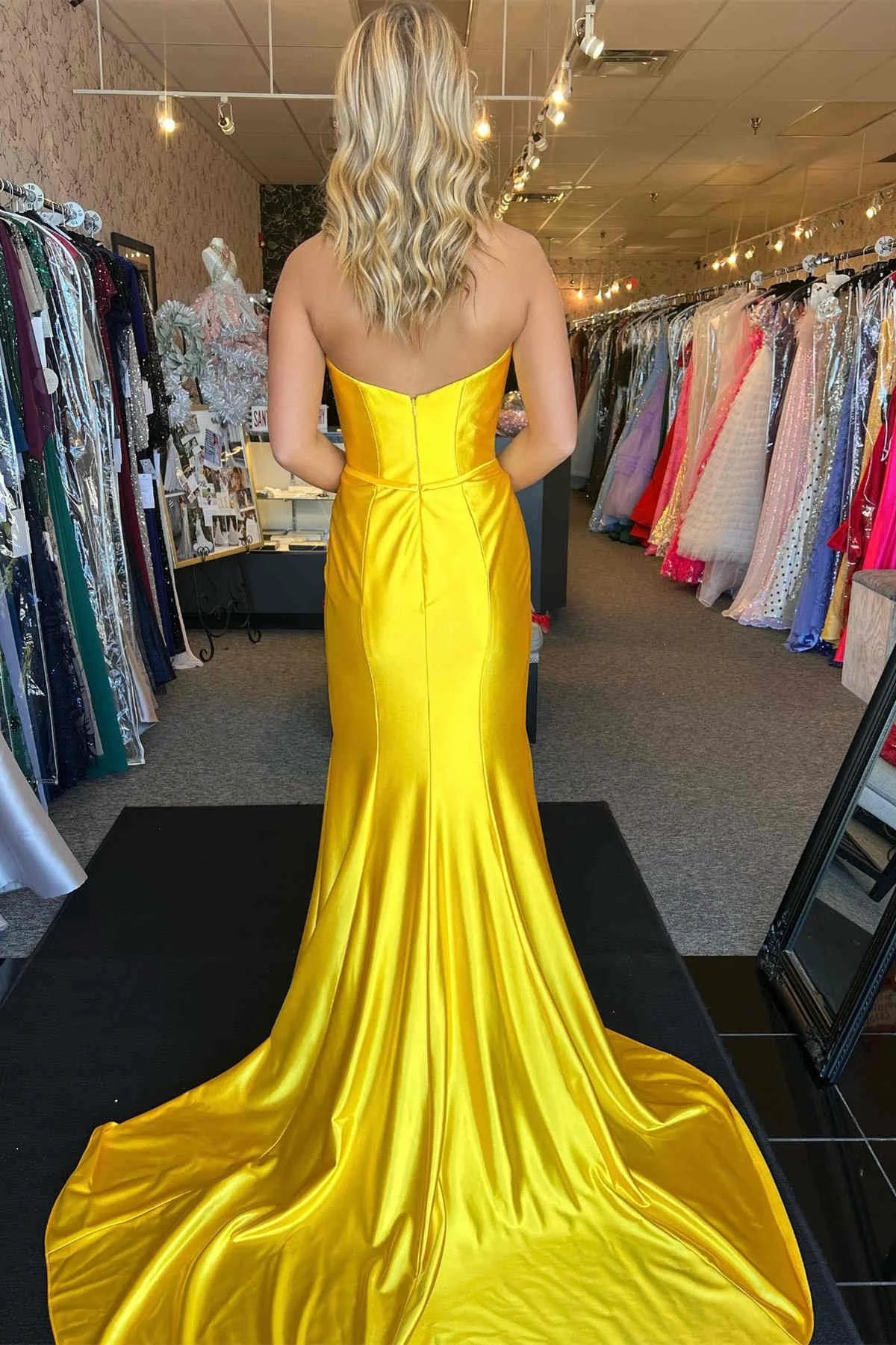 Luolandi Yellow Strapless Pleated Bow Mermaid Long Prom Dress Off Shoulder Evening Dress Party Dress