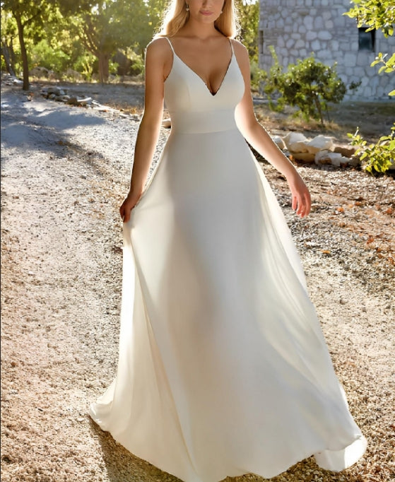 Luolandi A-Line Chiffon Wedding Dresses With Court Train V-neck Sleeveless Floor Length Simple