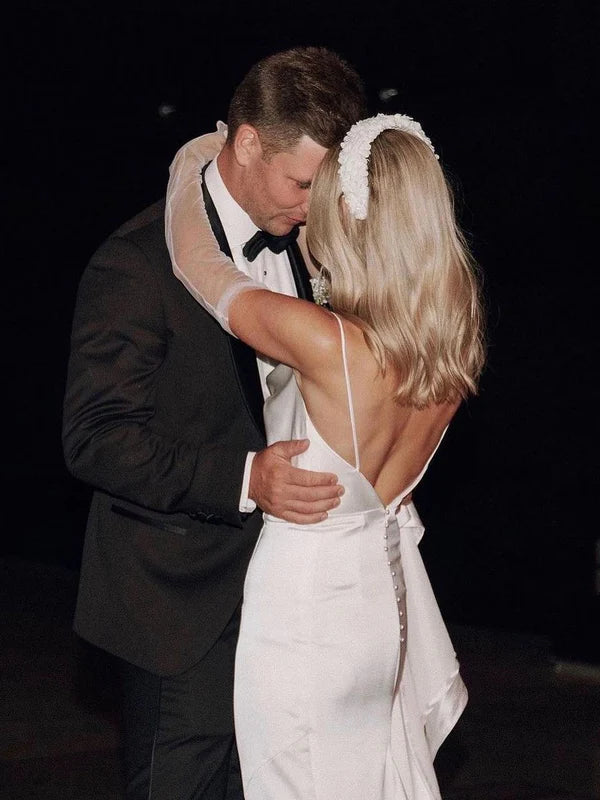 Luolandi Simple Spaghetti Straps Long Satin Wedding Dresses Solid Color Elegant Bridal Gown No With Wedding Veil