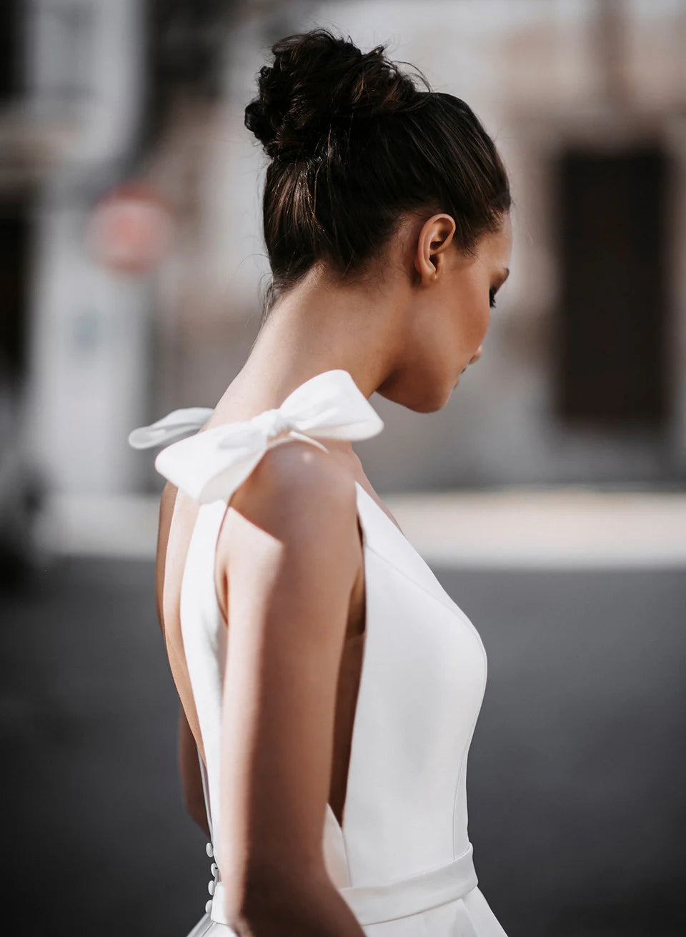 Luolandi Sleek Ball-Gown Satin V-Neck Bridal Gowns Open Back Simple Wedding Dress With Bow(s)